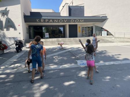 Odbojka, ustvarjanje in vodne igre za nepozabno poletje 2